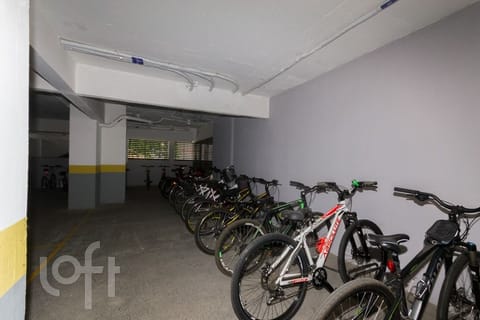 Image 30 - 272765